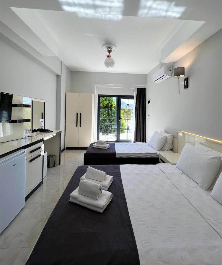 Otel Beyaz Inci 팔라무트부쿠 외부 사진
