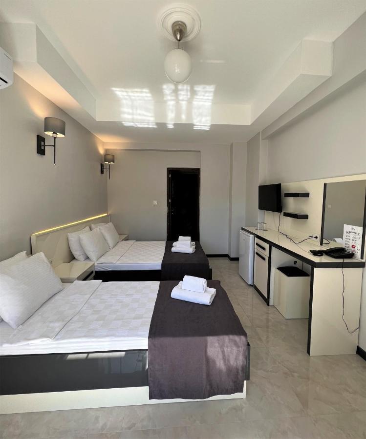 Otel Beyaz Inci 팔라무트부쿠 외부 사진
