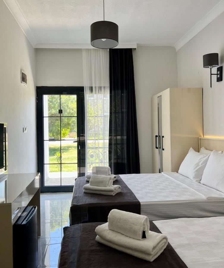 Otel Beyaz Inci 팔라무트부쿠 외부 사진