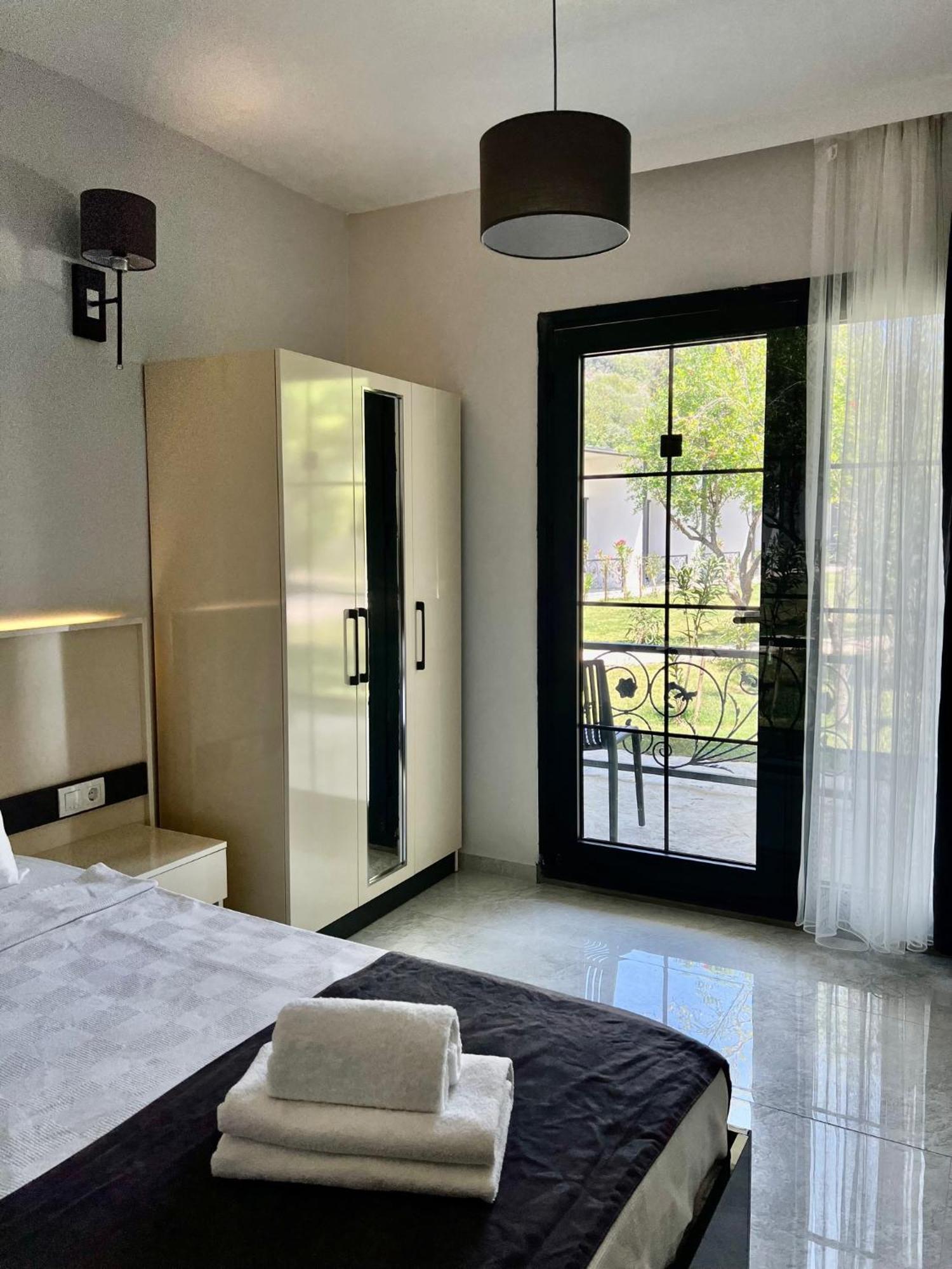 Otel Beyaz Inci 팔라무트부쿠 외부 사진